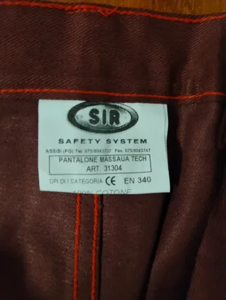 Pantaloni cargo viola