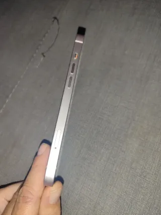 iPhone 13 Rosa en perfectas condiciones