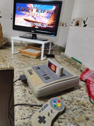 Super Nintendo Street Fighter II + Rey León