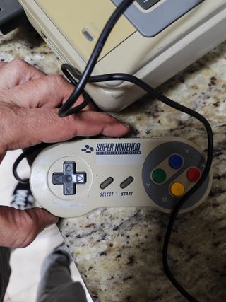 Super Nintendo Street Fighter II + Rey León