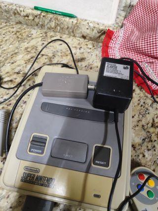 Super Nintendo Street Fighter II + Rey León