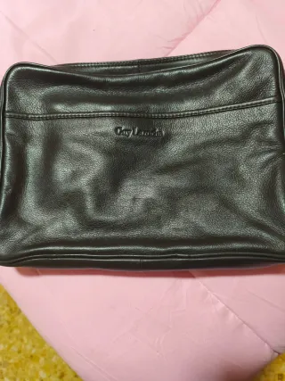 Bolso de mano de hombre Guy Laroche marrón de Piel