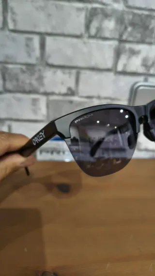 Gafas de sol Oakley Frogskins Lite Negras