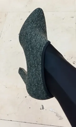 Zapatos de tacón United Nude Fold Lite Hi Olive.