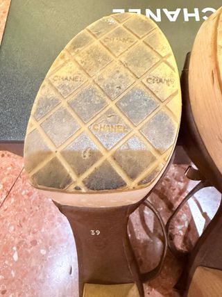 Zapatos Chanel Marrones