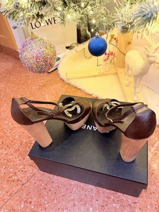 Zapatos Chanel Marrones