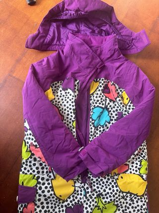 Traje de esquí infantil con estampado