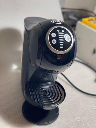Cafetera Dolce Gusto Negra