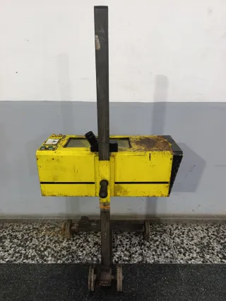 Alineador de faros para coche