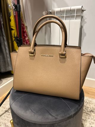 Bolso Michael Kors Beige y Dorado