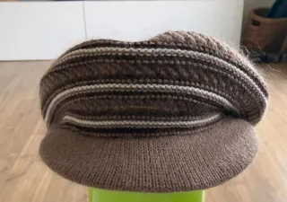 Bero da donna con visiera