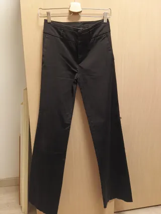 Pantalón Zara elegante negro
