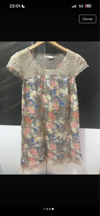 Vestido corto mangas transparentes floral