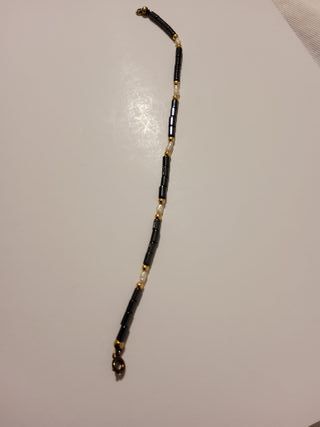 Bracciale con ematite e perle