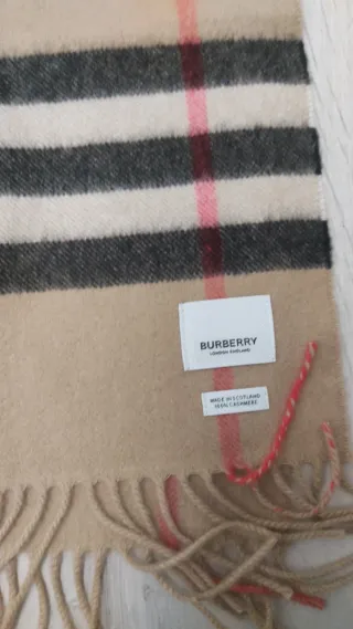 Bufanda Burberry Beige Multicolor