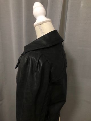 Giacca in pelle rossa taglia M