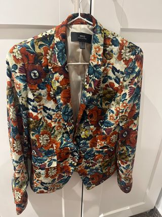 Blazer Mango Estampado Flores Talla S