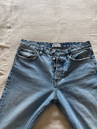 Pantalón vaquero recto Zara Talla 38