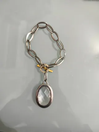 Bracciale con ciondolo ovale