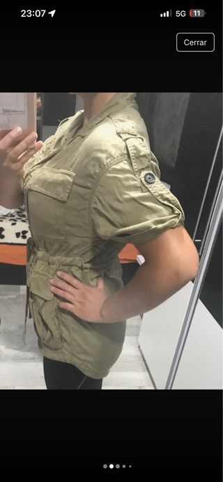 Camisa militar Bershka verde