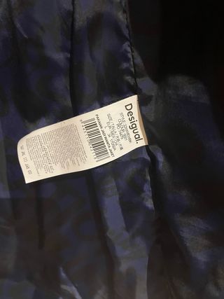 Abrigo acolchado Desigual azul