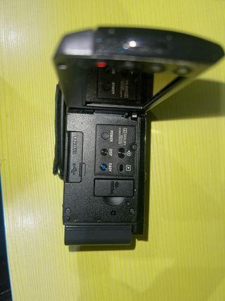 Videocámara Sony HDR-CX105E Full HD