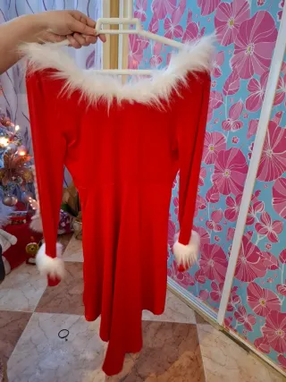 Vestido de Navidad con pelo blanco