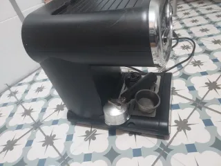 Cafetera SilverCrest Negra y Cromada