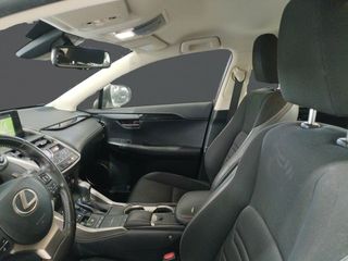 Lexus NX 2.5 300h Business Navigation 2WD