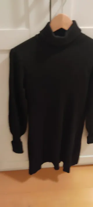 Vestido Zara Negro Cuello Alto Manga Abullonada