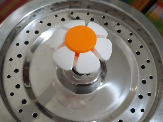 Fonte de água para gatos e cães