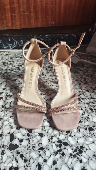 Zapatos de tacón BENVENUTI dorados/rosas talla 37