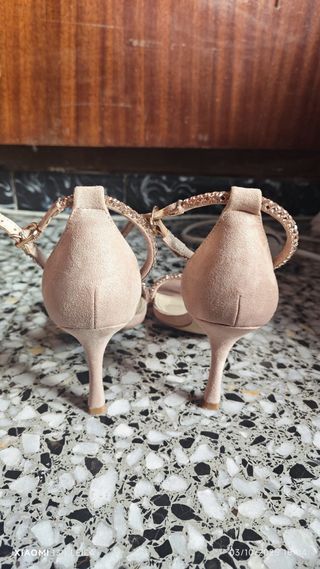 Zapatos de tacón BENVENUTI dorados/rosas talla 37