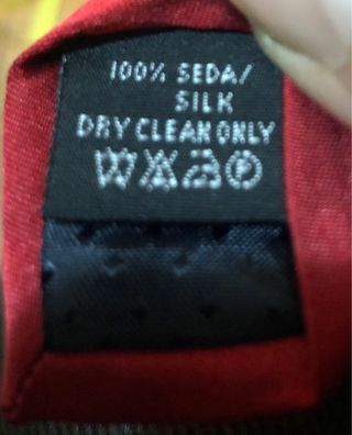 Corbata Fórmula Joven Seda Roja Nueva