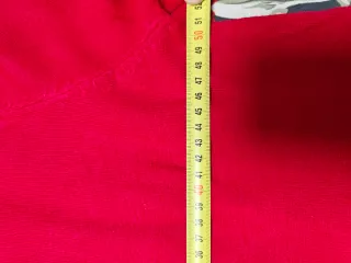 Jersey rojo nuevo