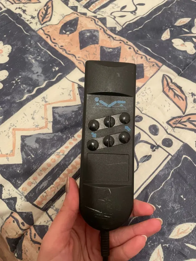 Cama articulada de madera