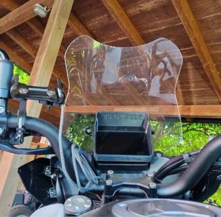 Visera pantalla Benelli TRK 702/702X impresa en 3D