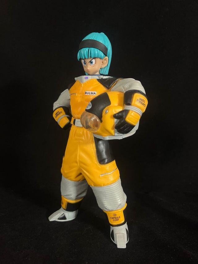 Figura Bulma Astronauta Dragon Ball