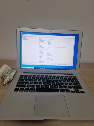 MacBook Air 13" 2015 | i5 | 8GB RAM