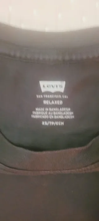 Camiseta Levi's Negra Talla M