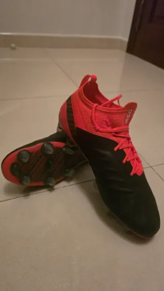 Botas de fútbol Puma ONE Talla 42