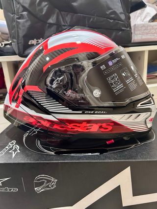 Vendo casco alpinestars r10 nuevo a estrenar