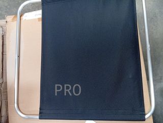 Tumbona con ruedas, negra - VCM