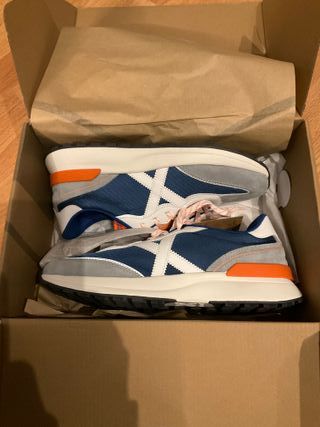 Zapatillas Munich Dynamix 05 Talla 42.  A ESTRENAR