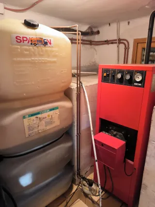 Depósito gasoil Schutz de 750l con 250L gasoil inc