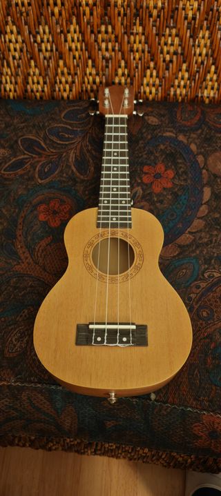 Ukelele Soprano 21