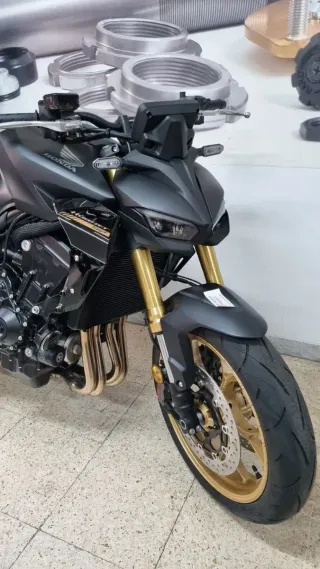 2025 OFERTA HONDA HORNET CB1000/SP MI DESCRIPCIÓN