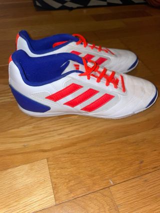 Zapatillas Fútbol Sala Adidas Blancas y Rojas