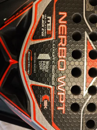 Pala de pádel Nox Nerbo WPT.
