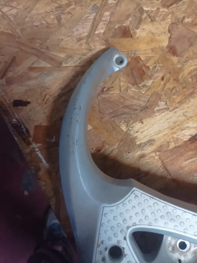 Portabultos honda sh. Primera version